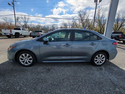 Used 2024 Toyota Corolla LE image 7