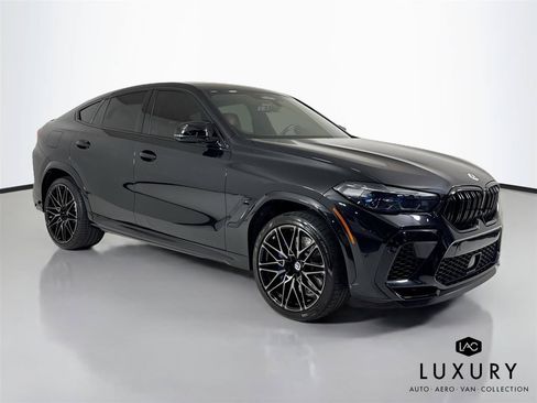 Used 2022 BMW X6 M w/ Competition Package AWD/4WD image 3