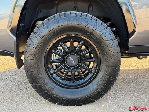 New 2026 Toyota Sequoia Platinum AWD/4WD image 11