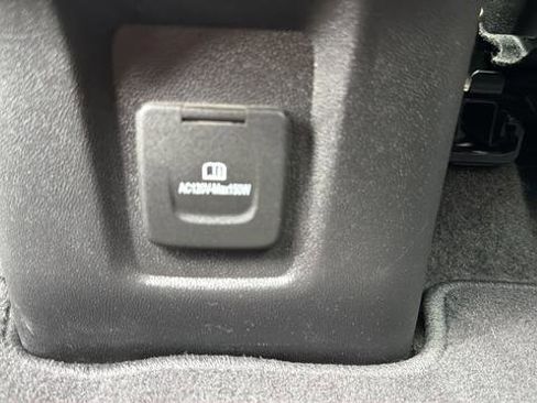 Used 2020 GMC Terrain Denali w/ GMC Pro Grade Package AWD/4WD image 26