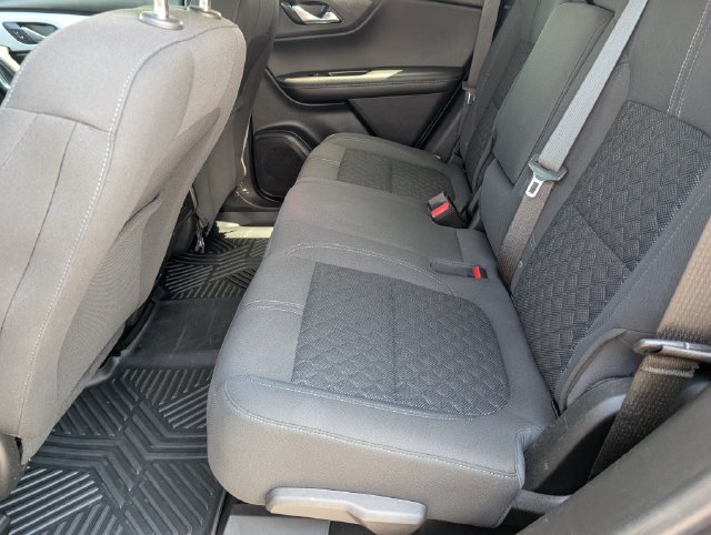 Used 2022 Chevrolet Blazer LT FWD image 30