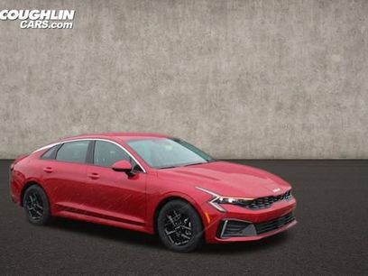 New 2025 Kia K5 LXS