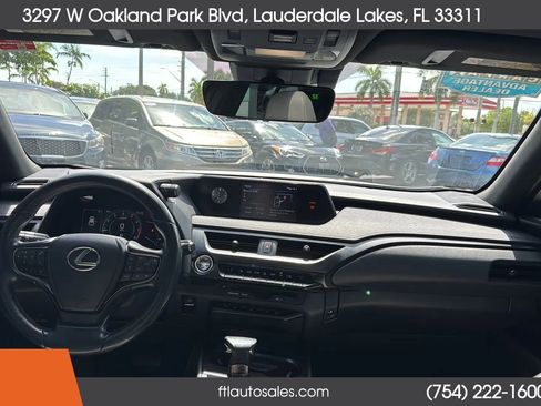 Used 2019 Lexus UX 200 w/ Premium Package FWD image 51
