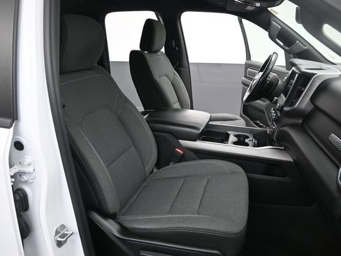 Used 2021 RAM 1500 Big Horn AWD/4WD image 30