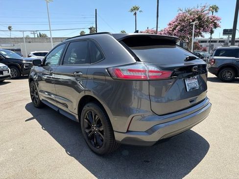 Used 2023 Ford Edge SE w/ Black Appearance Package AWD/4WD image 5