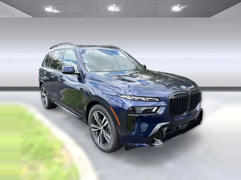 New 2027 BMW X7 xDrive40i w/ Executive Package AWD/4WD image 7