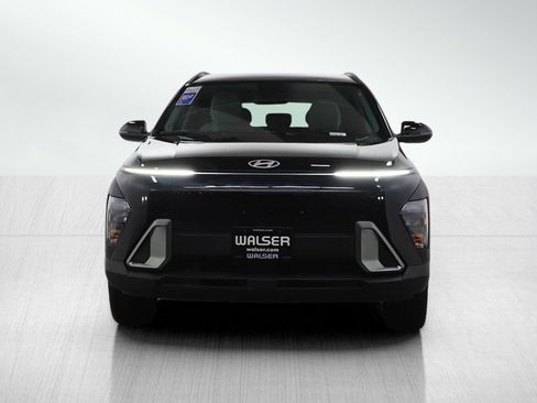 Used 2025 Hyundai Kona SEL image 8