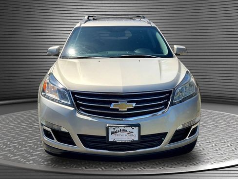 Used 2013 Chevrolet Traverse LT w/ All-Star Edition AWD/4WD image 2