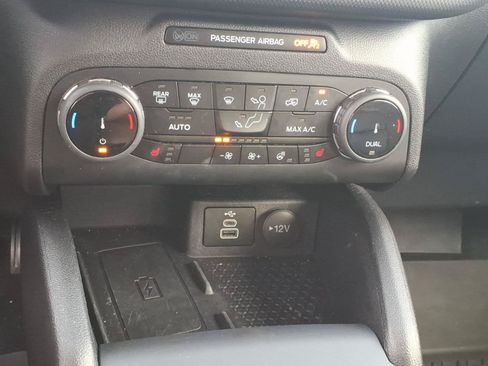 Used 2023 Ford Bronco Sport Outer Banks w/ Tech Package AWD/4WD image 23