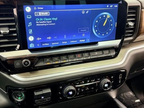 Certified 2022 Chevrolet Silverado 1500 High Country w/ High Country Premium Package image 12