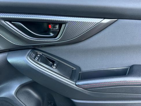 Used 2023 Subaru Crosstrek 2.0i Premium w/ Special Edition image 18