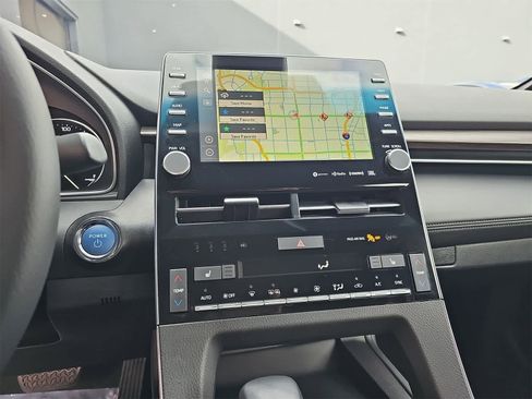 Used 2021 Toyota Avalon XLE w/ Carpet Mat Package (TMS) image 20