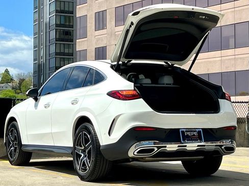 Certified 2025 Mercedes-Benz GLC 300 4MATIC w/ AMG Line image 9