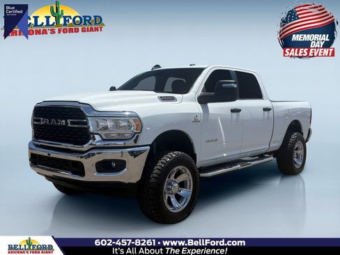 Used 2024 RAM 2500 Big Horn w/ Off Road Package AWD/4WD image 1