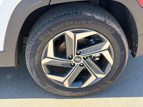 Certified 2024 Hyundai Tucson Limited AWD/4WD image 19