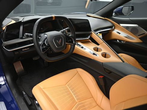 Used 2026 Chevrolet Corvette Stingray Preferred Cpe RWD image 4