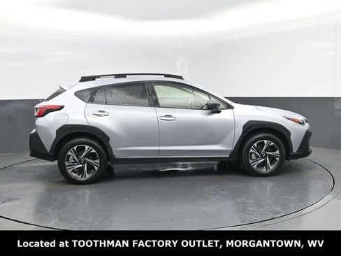 Used 2024 Subaru Crosstrek 2.0i Premium image 4