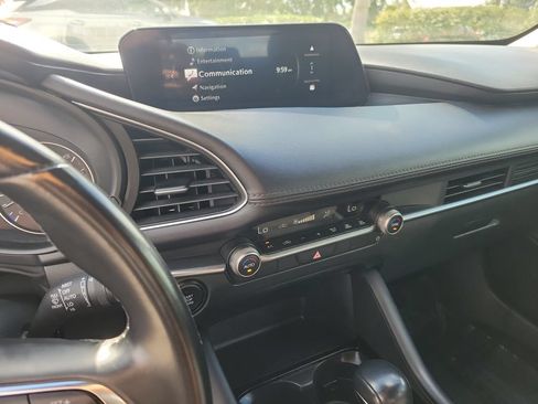 Used 2024 MAZDA MAZDA3 s FWD image 24