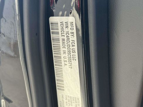 Certified 2025 Dodge Durango GT AWD/4WD image 32