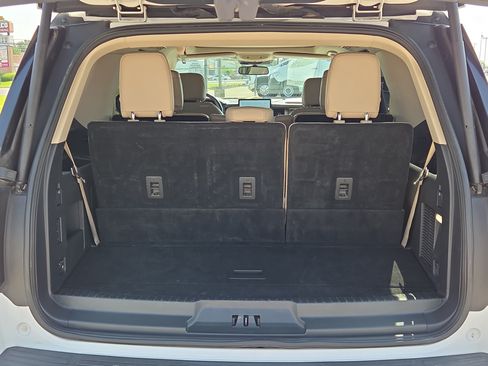 Certified 2024 Ford Expedition Limited RWD image 15