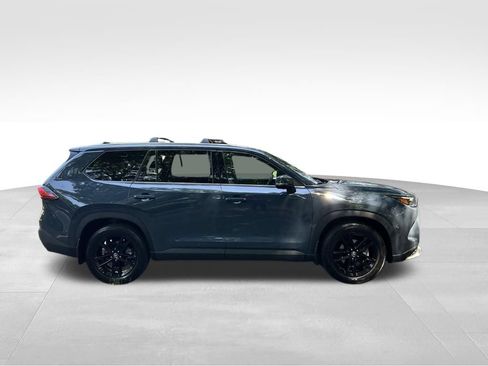 Used 2024 Toyota Grand Highlander AWD Hybrid image 7