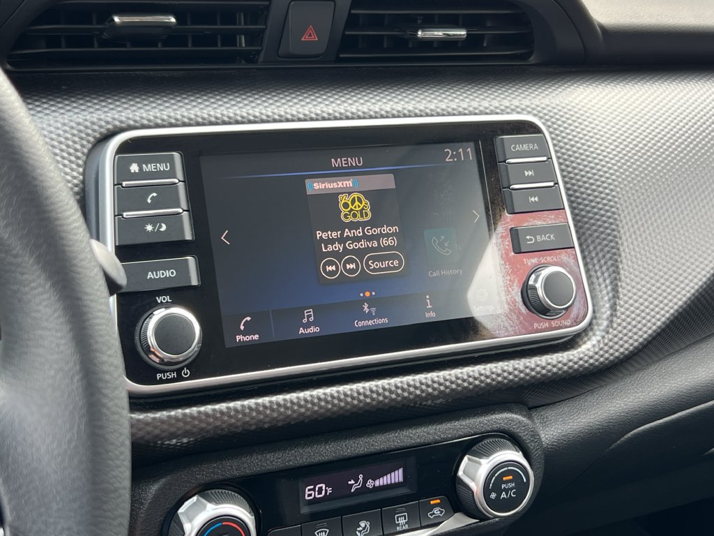 Used 2020 Nissan Kicks SV FWD image 25