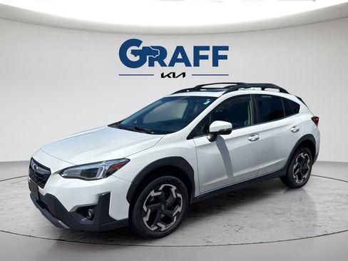 Used 2021 Subaru Crosstrek 2.5i Limited w/ Moonroof Package 1 AWD/4WD image 3