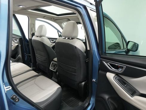 Used 2021 Subaru Forester Premium AWD/4WD image 27