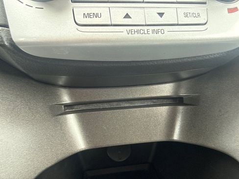 Used 2011 GMC Terrain SLT AWD/4WD image 29