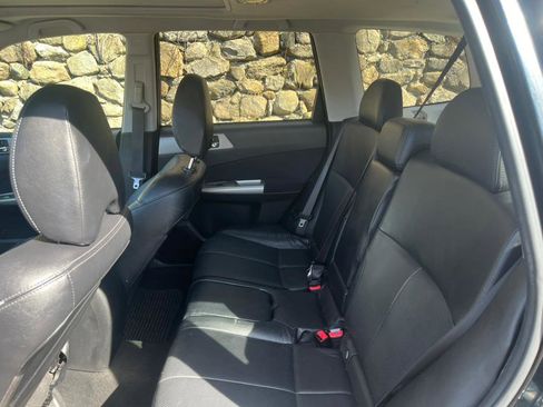 Used 2010 Subaru Forester 2.5XT Limited image 10