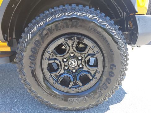 Used 2022 Ford Bronco Wildtrak AWD/4WD image 30