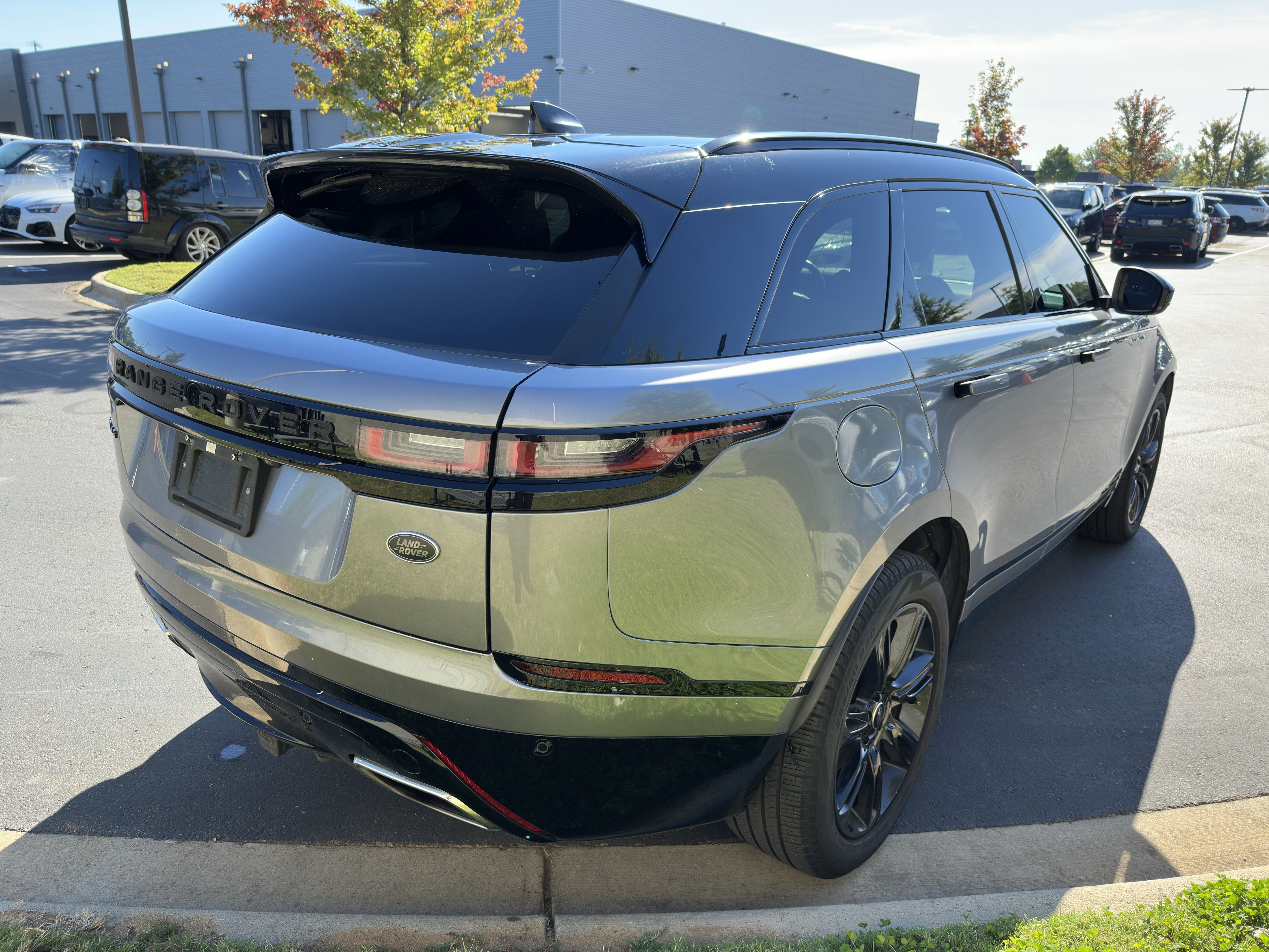 Used 2023 Land Rover Range Rover Velar R-Dynamic S AWD/4WD image 7