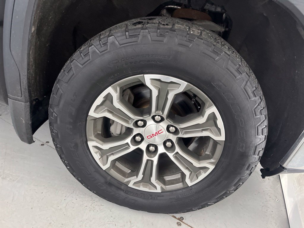 Used 2019 GMC Sierra 1500 SLE w/ X31 Off-Road Package AWD/4WD image 16