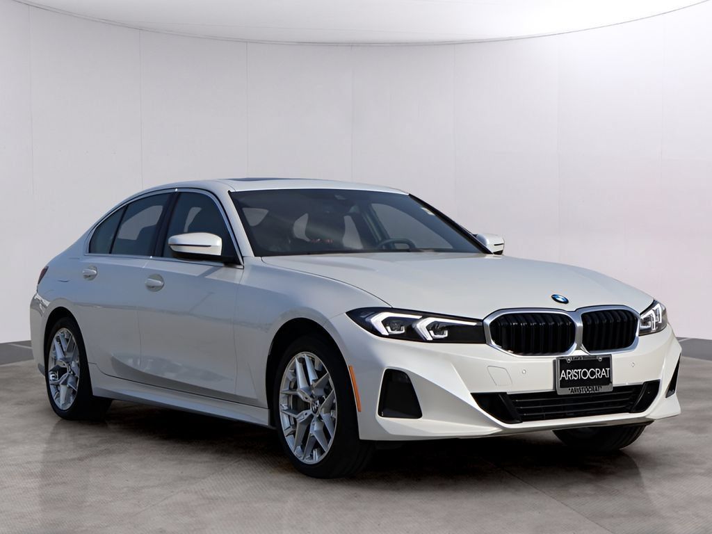 Used 2026 BMW 330i xDrive Sedan w/ Convenience Package AWD/4WD image 3