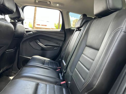 Used 2015 Ford Escape Titanium w/ Equipment Group 301A FWD image 17