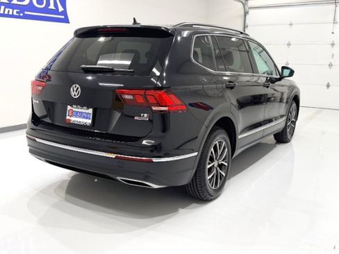 Used 2018 Volkswagen Tiguan SE AWD/4WD image 8