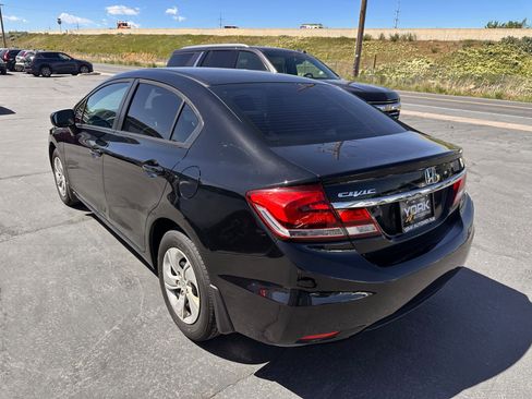 Used 2015 Honda Civic LX image 4