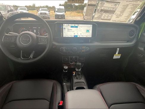 New 2025 Jeep Gladiator Rubicon image 6