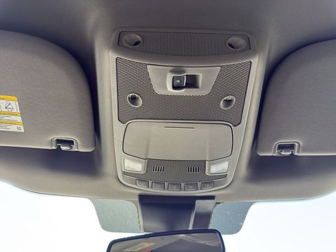 Used 2019 Ford F150 Lariat w/ Trailer Tow Package image 16