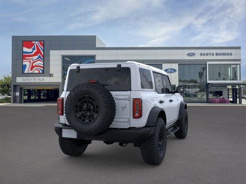 New 2026 Ford Bronco Badlands w/ Sasquatch Package AWD/4WD image 8