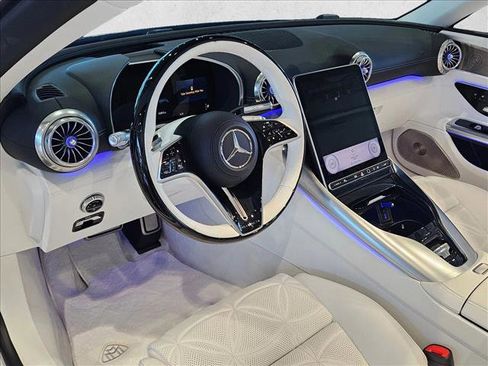 Certified 2026 Mercedes-Benz Maybach SL 680 image 10