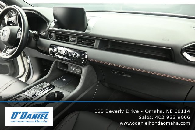 Used 2024 Honda Pilot TrailSport image 44