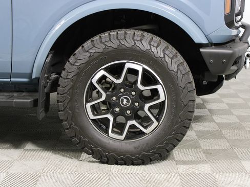 Used 2022 Ford Bronco Outer Banks image 40