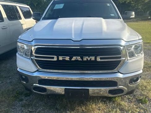 Used 2019 RAM 1500 Big Horn AWD/4WD image 2