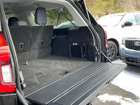 Used 2025 Ford Expedition Max Active AWD/4WD image 63
