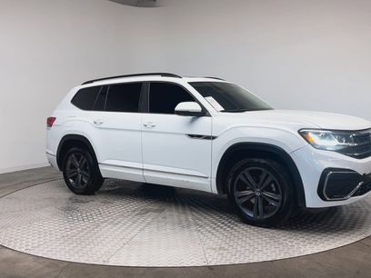 Used 2021 Volkswagen Atlas SE w/ Panoramic Sunroof Package