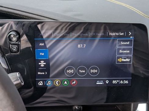 Used 2020 Chevrolet Corvette Stingray Premium Cpe w/ 3LT Preferred Equipment Group RWD image 19