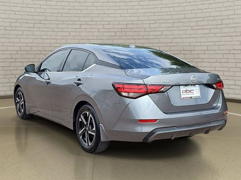 Used 2024 Nissan Sentra SV image 7