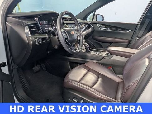 Used 2021 Cadillac XT6 Premium Luxury image 6