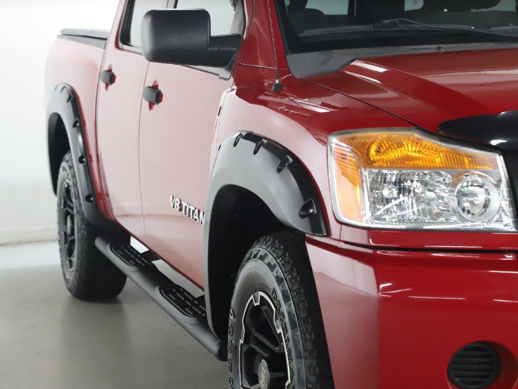 Used 2012 Nissan Titan S AWD/4WD image 10